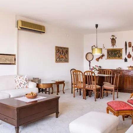 Flat W Balcony 10 Min To Karsiyaka Coast In *